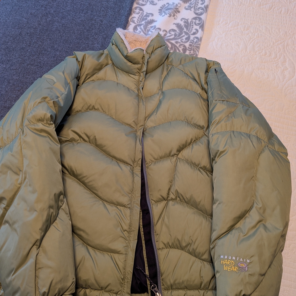 Mountain Hardwear Olive Insulated Jacket